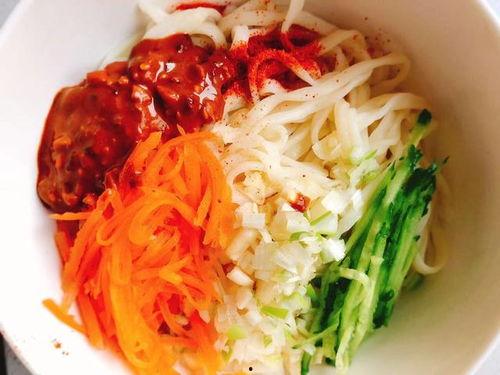 留着吃的面瓜,留住传统味道的餐桌佳肴