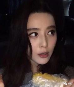 女明星曝光的视频片段,揭秘娱乐圈背后的真相